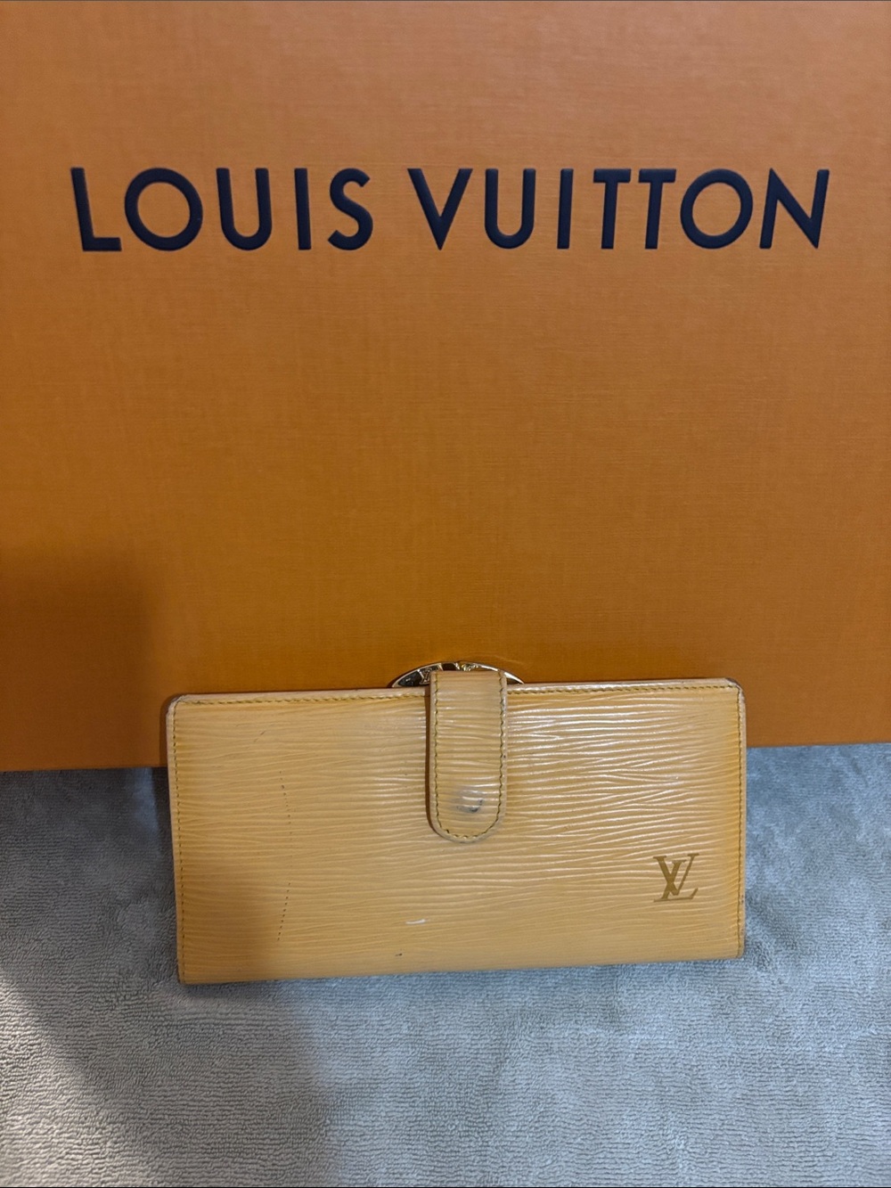 Louis Vuitton Epi Leather Wallet in Yellow-Brown